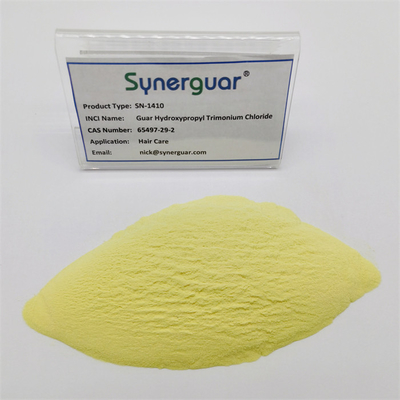 La gomme de guar de base avec des performances de coût élevées a une viscosité moyenne et un faible degré de substitution pour les soins capillaires