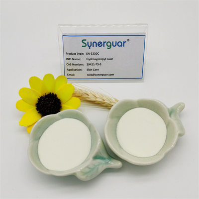 La gomme de guar hydroxypropylique supérieure avec la haute qualité a la viscosité moyenne et le haut transparent pour des soins de la peau